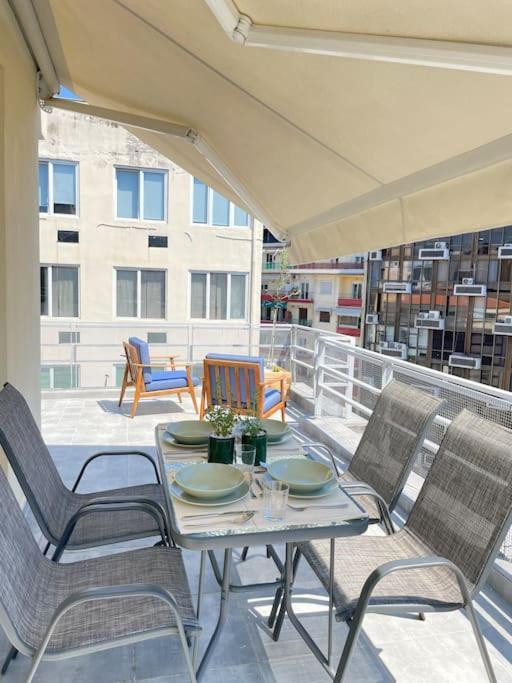 Domus City Apartment With Wonderful Balcony Thessaloniki Exterior photo